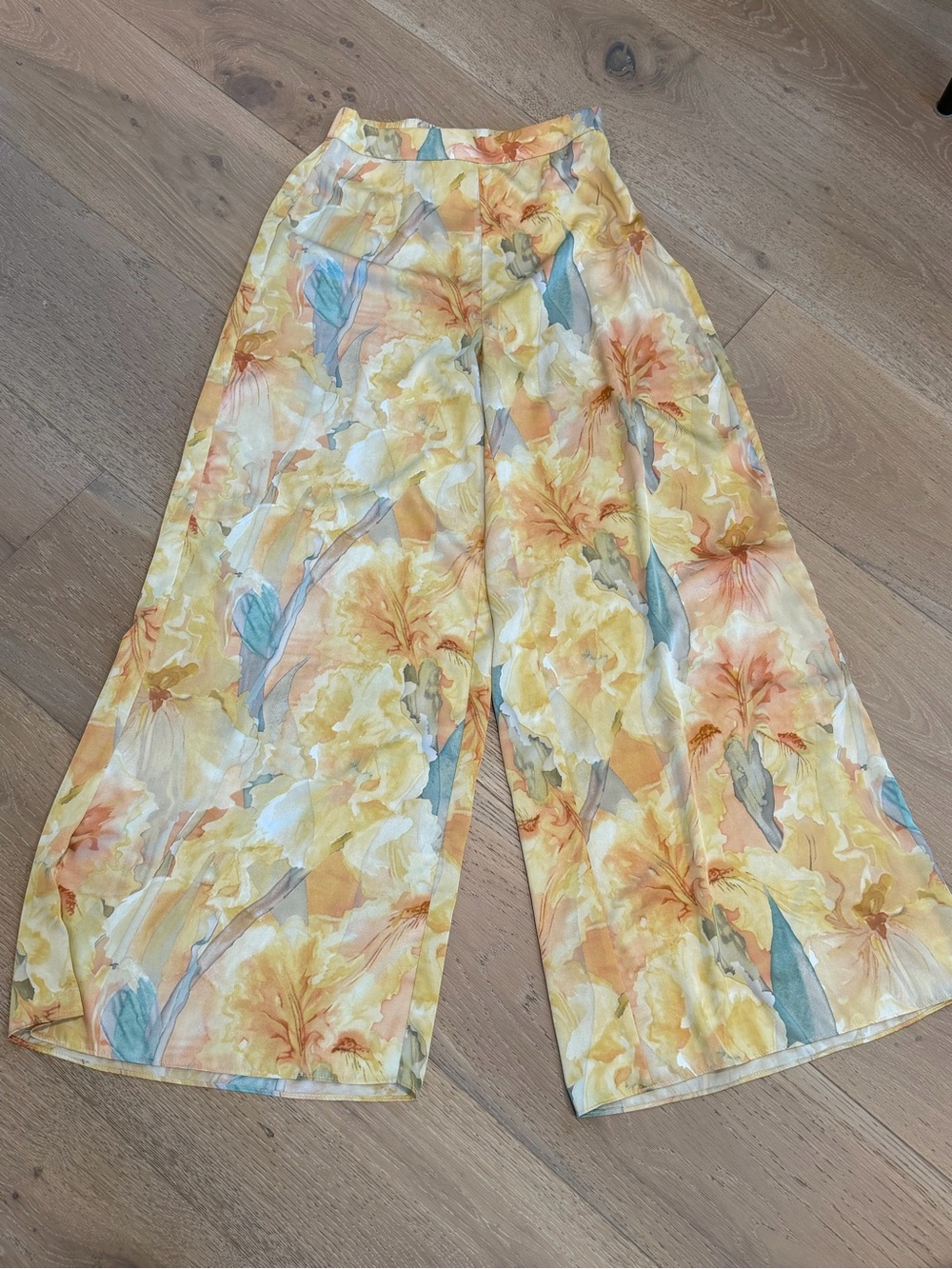 Vici Yellow Floral Wide-Leg Skirted Pants